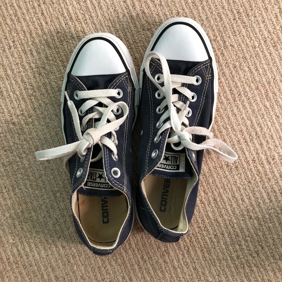 Low Top Chuck Taylor All Star Converse - Picture 4 of 5